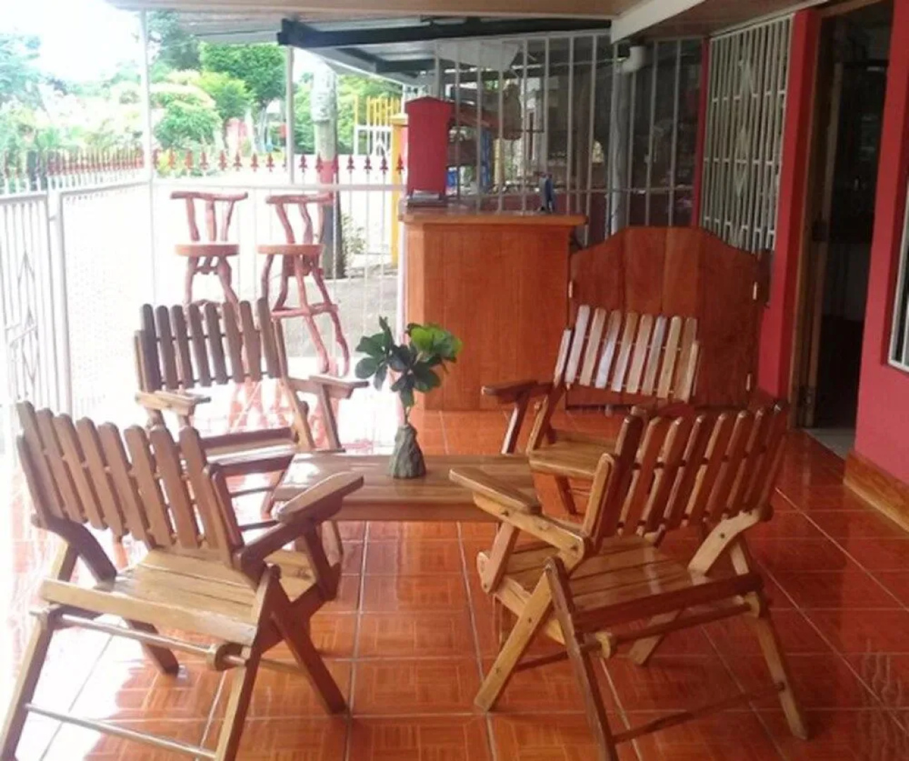 Inn Hospedaje BullShark