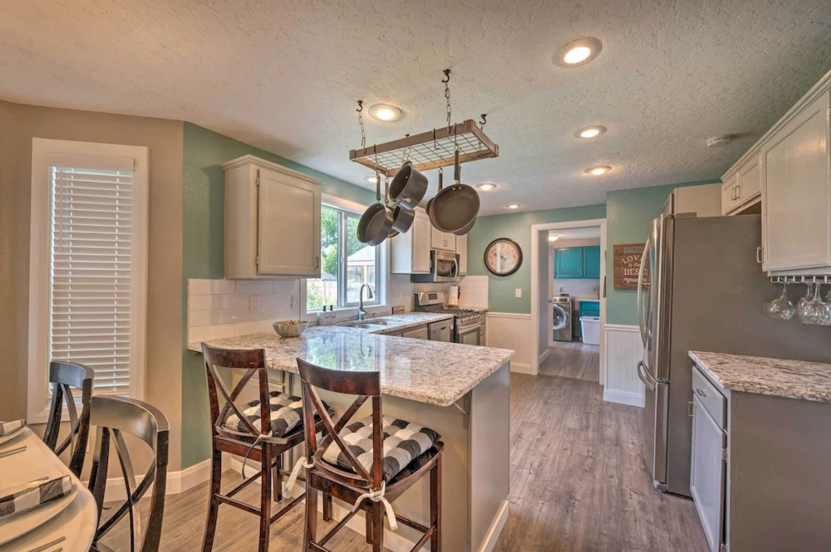 Idyllic Nampa Family Home With Hot Tub & Fire Pit!