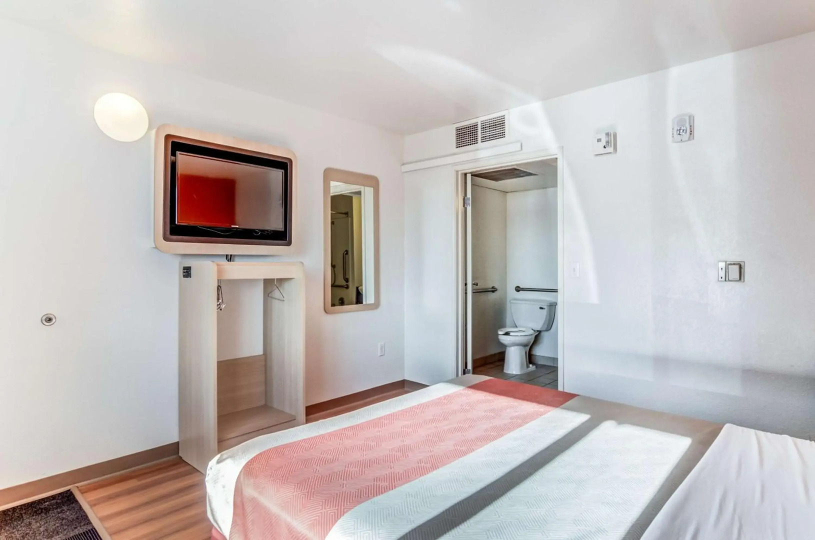 Motel 6 Fort Collins, CO