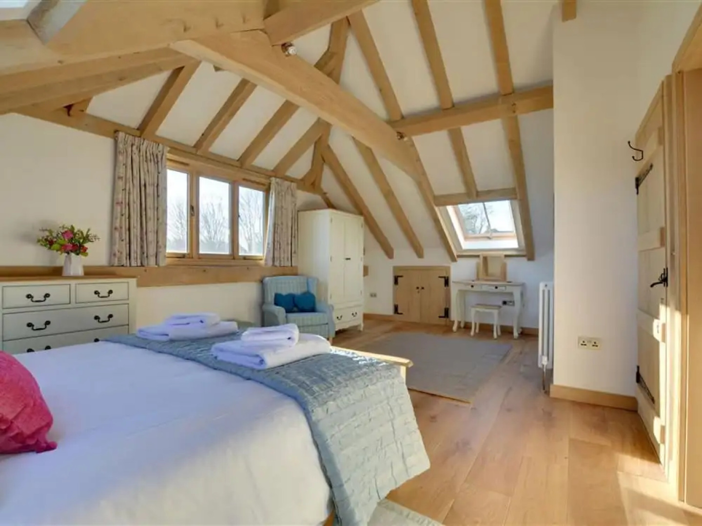 Alluring Holiday Home in Stone Oxney With Garden