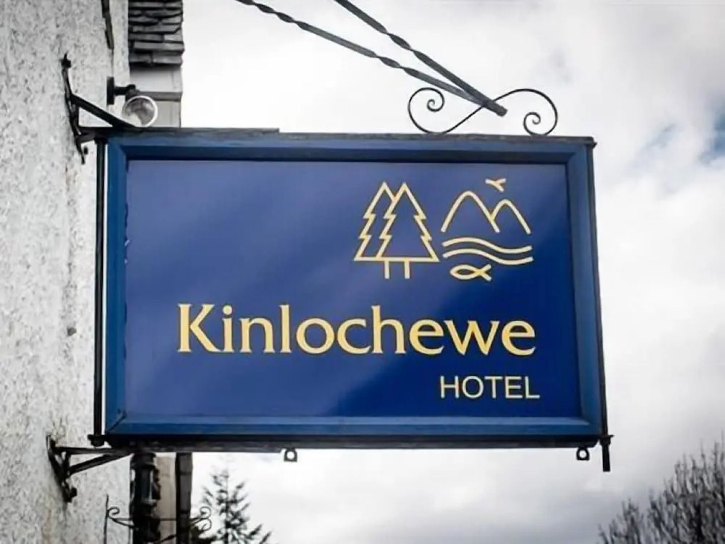 Kinlochewe Hotel