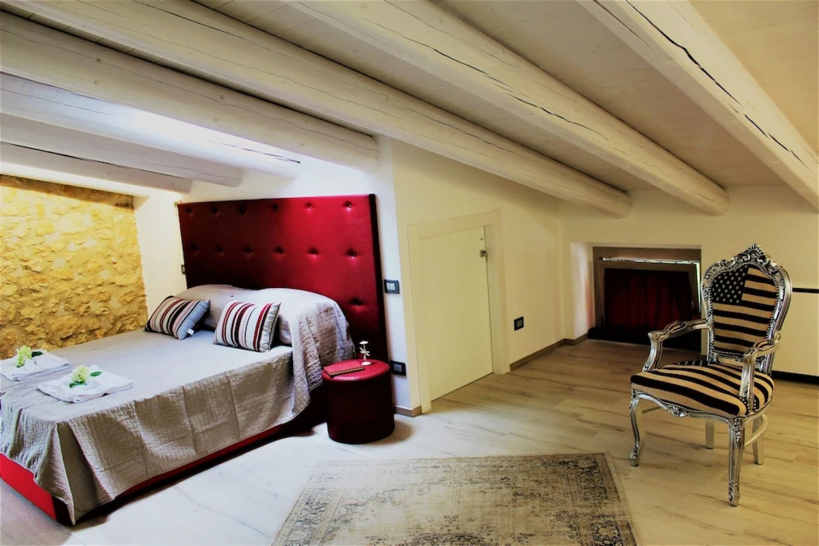 Arco di Vino - Tourist Location