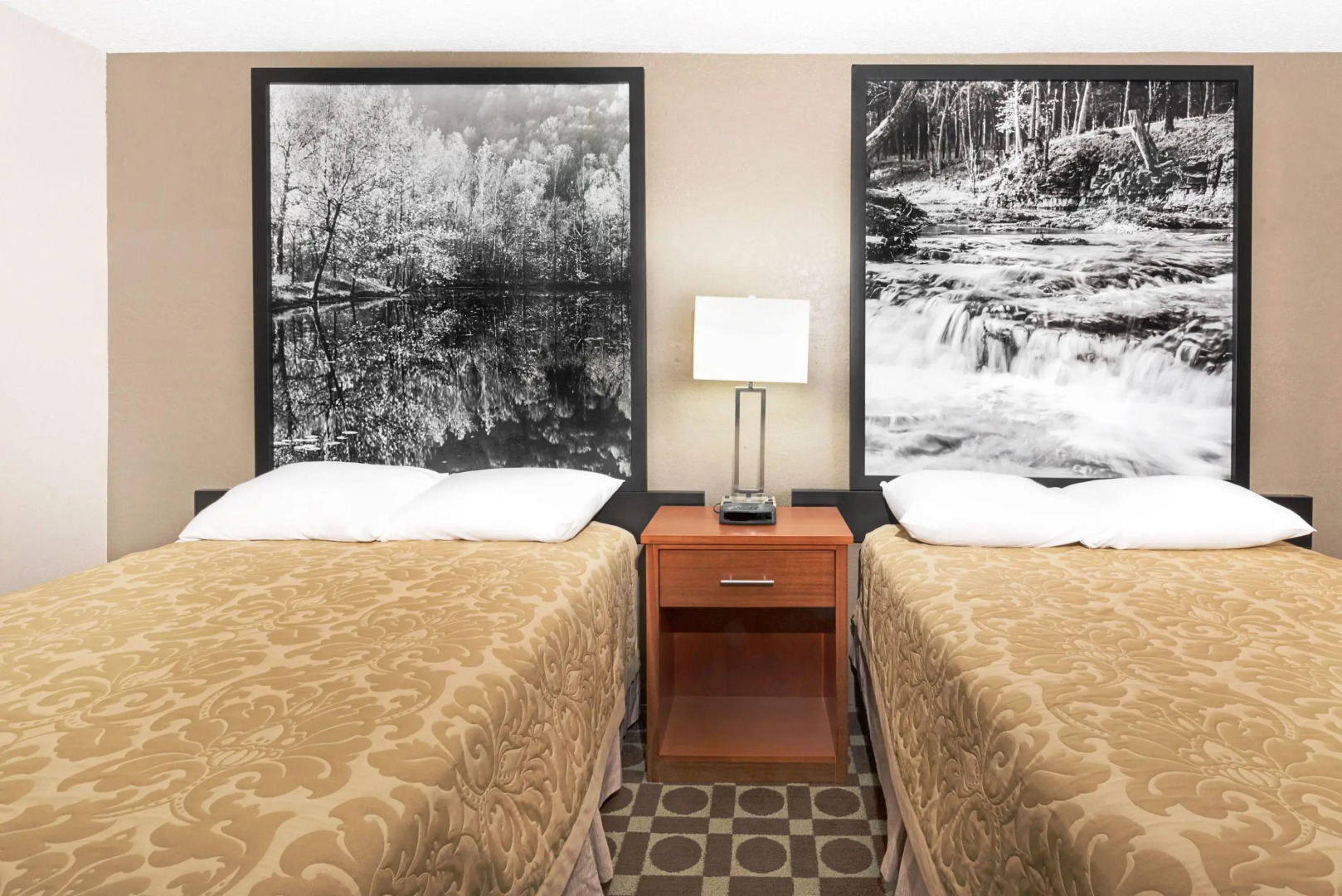 Super 8 by Wyndham Miles City