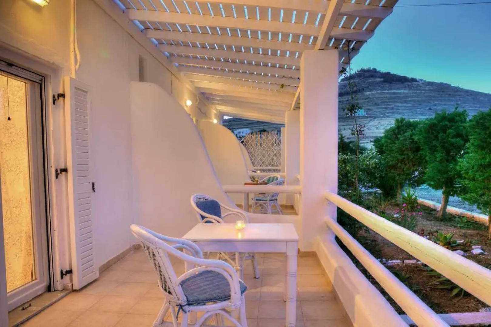 Paros Rita Studios
