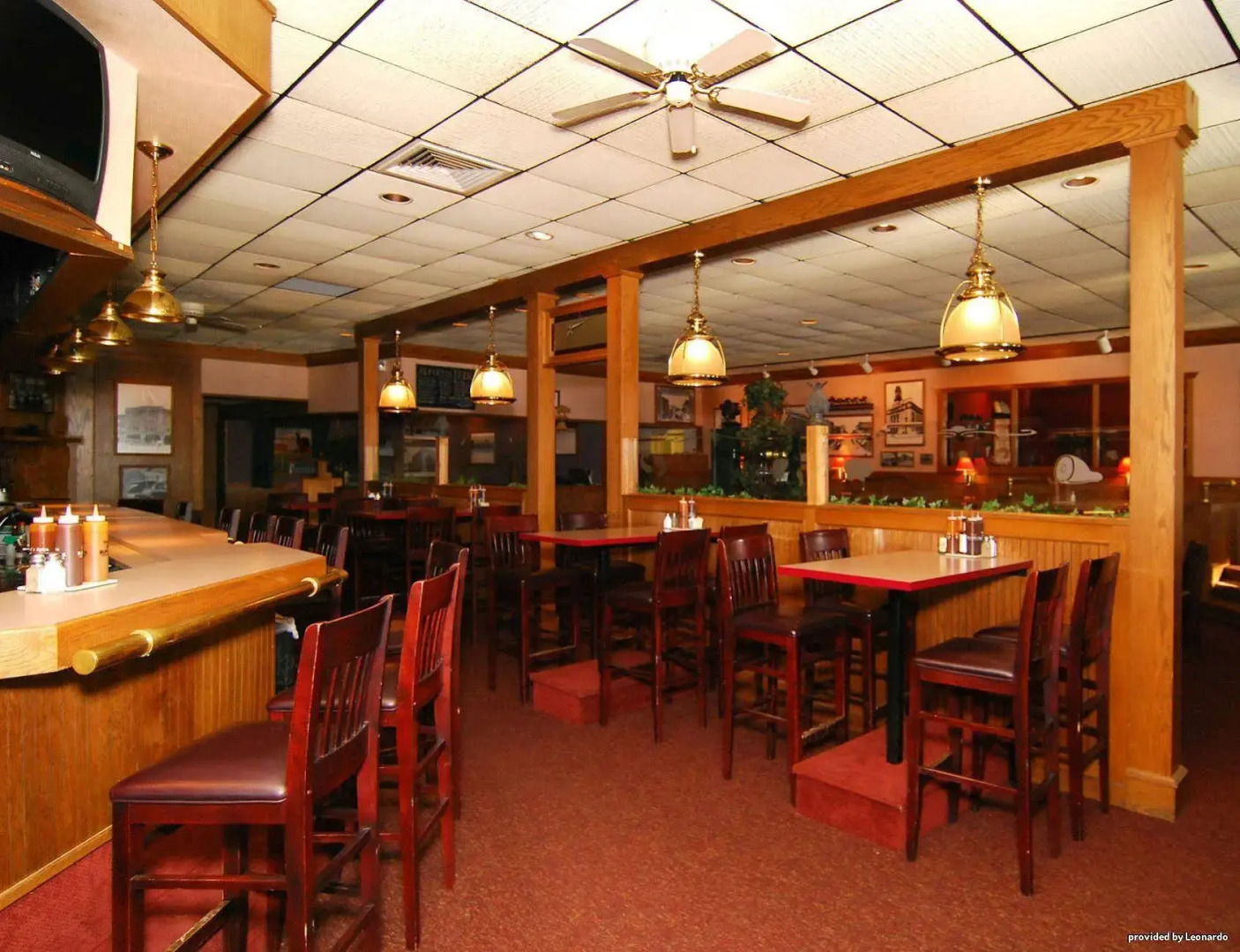 Crossroads Hotel and Event Center