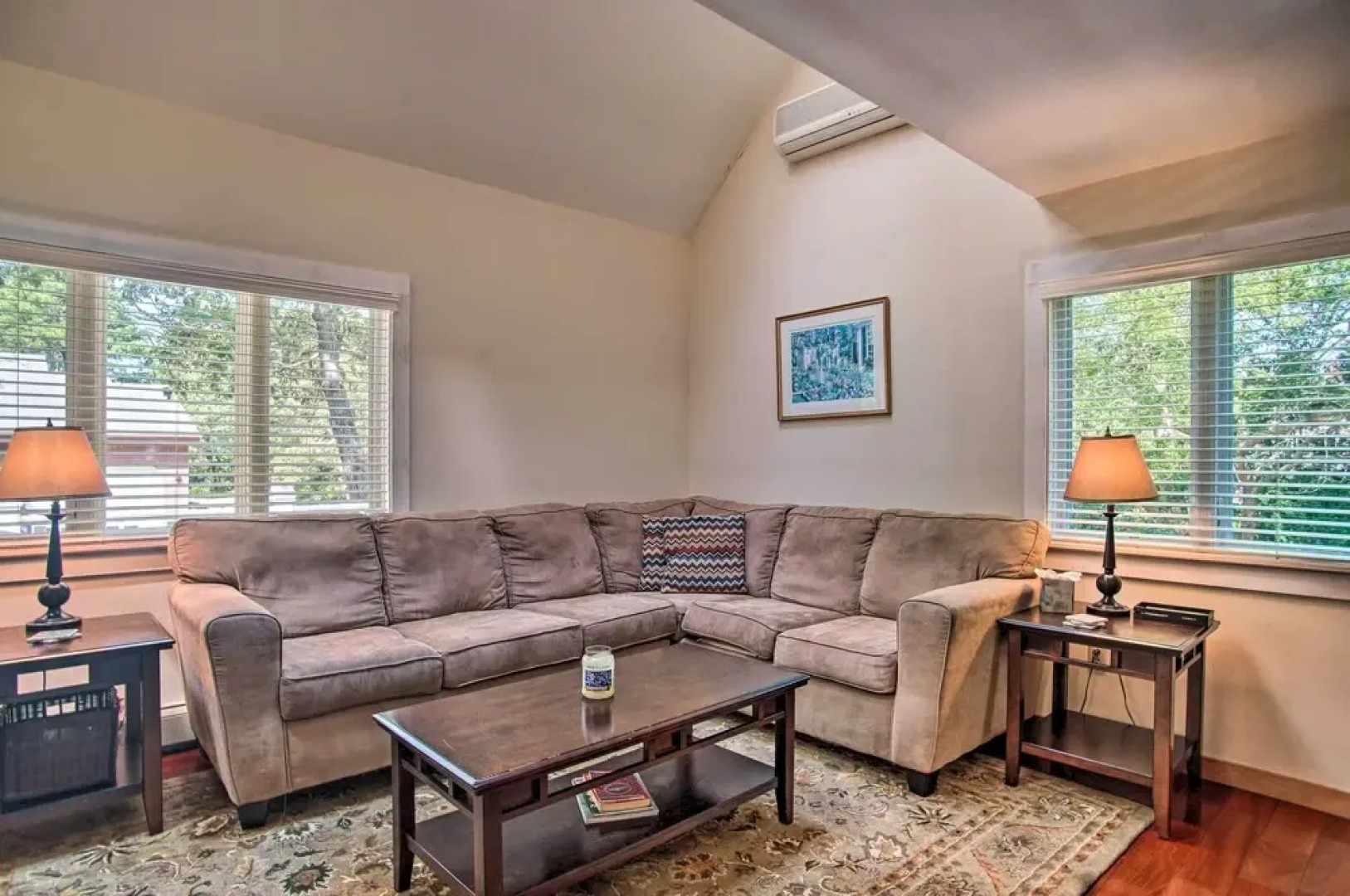 Vineyard Gem < 2 Mi to Beach & Oak Bluffs!