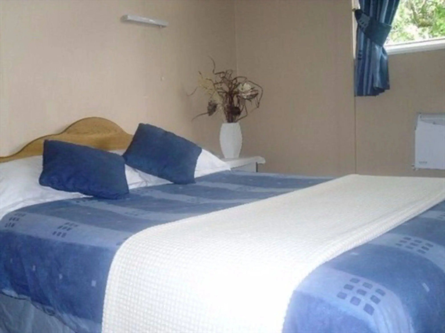 Carrybridge Lakeside Lodge