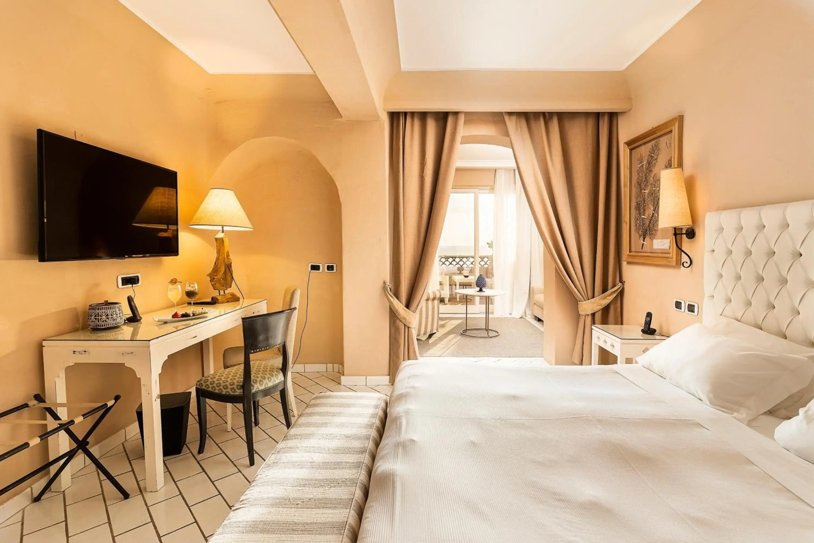 Therasia Resort Sea & Spa - The Leading Hotels of the World