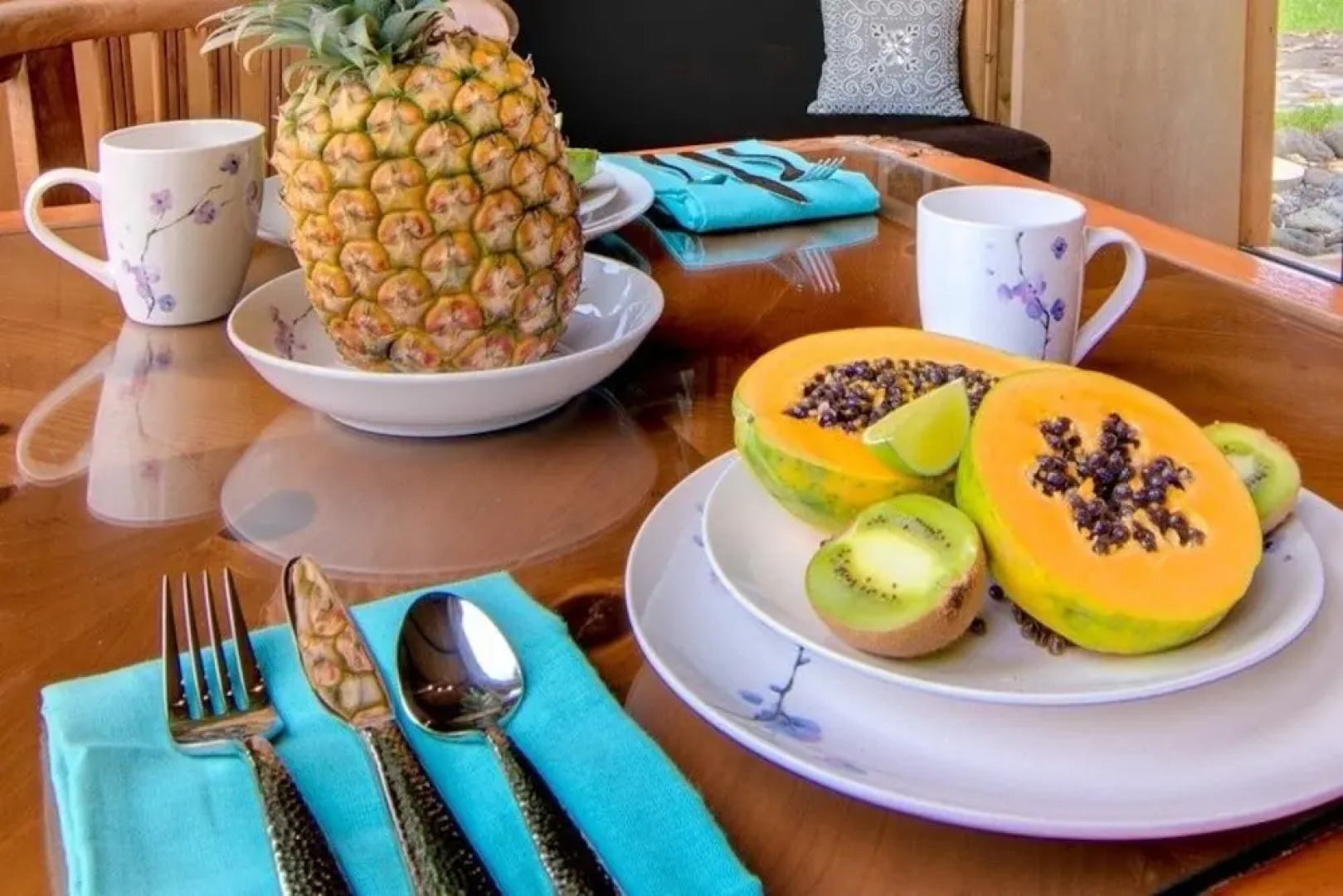 Birdsong 1 Bedroom Home by Redawning