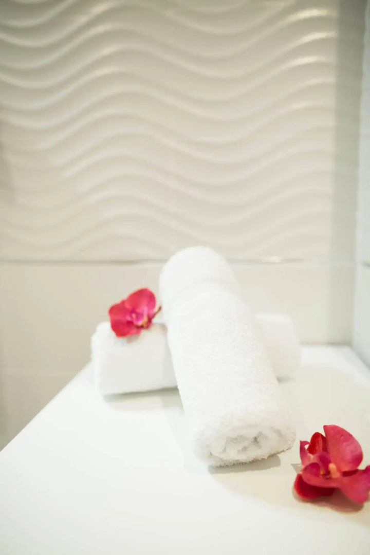 Hôtel Holidays & Work