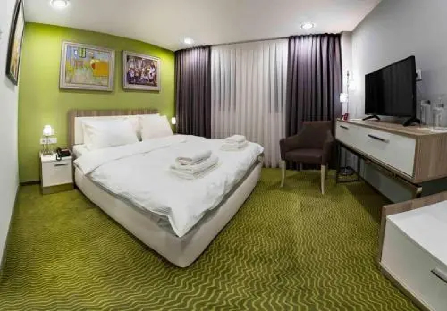 Central Hotel, Fitness and Spa