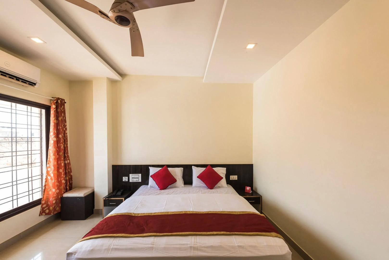 OYO 9918 Sri Venkatesha Residency