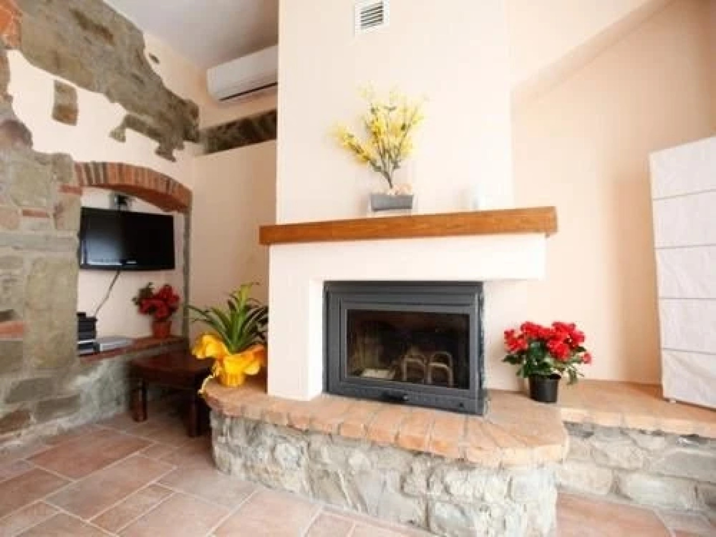 Vallereggi Pool & View