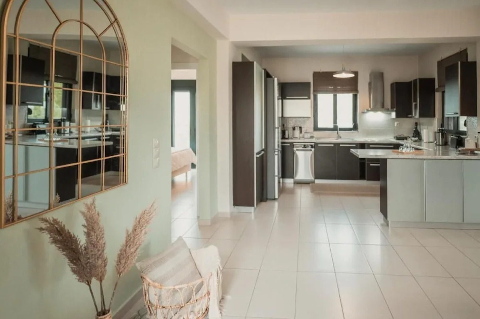 Helen Sweet Home in Kounoupidiana