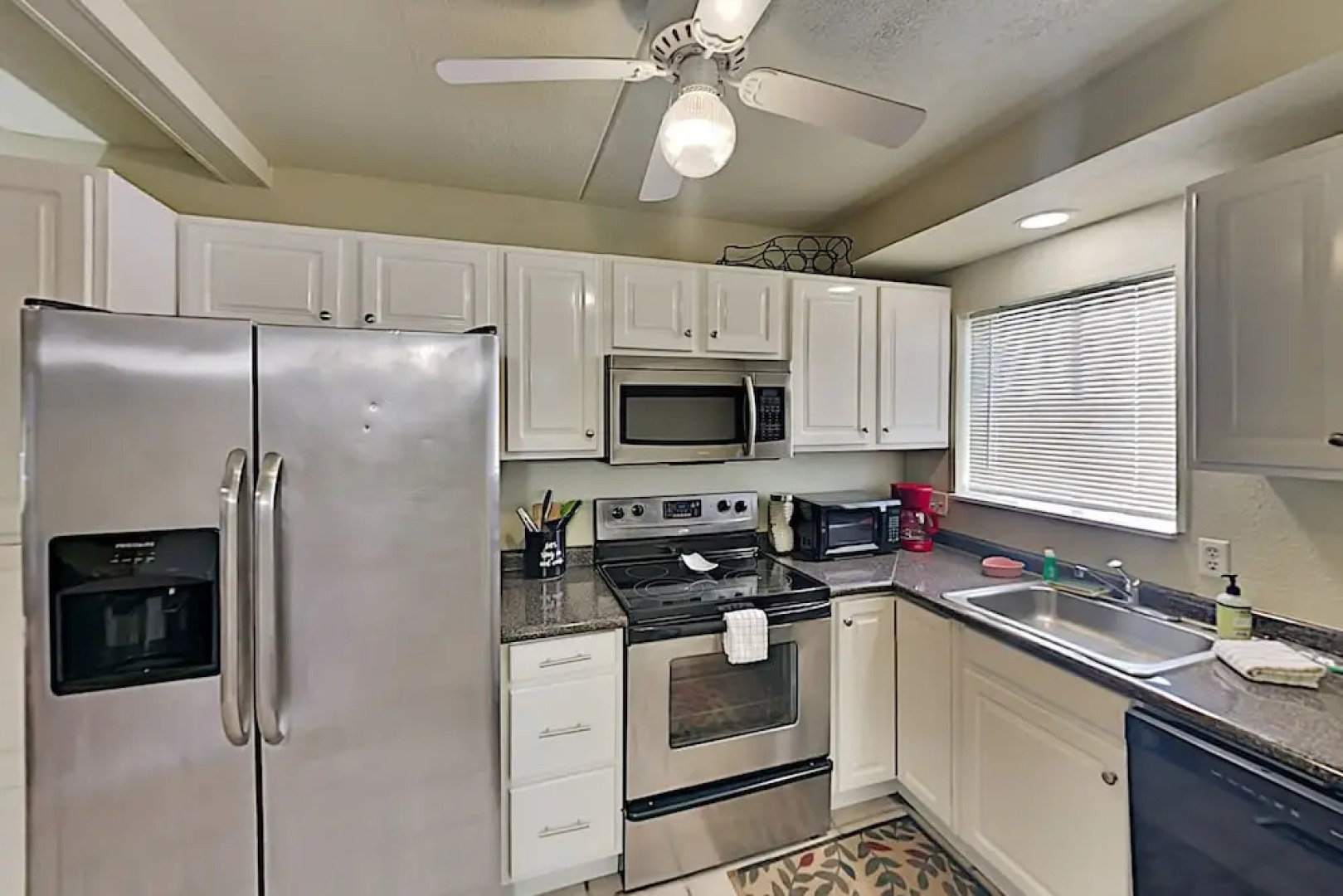 Lovely Canal-front W/ Pools & Boat Slip 2 Bedroom Condo