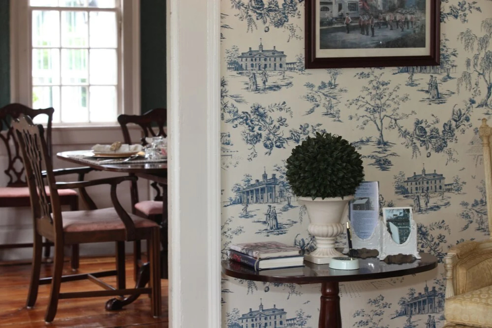 The Deacon & James Pharmacy B&B