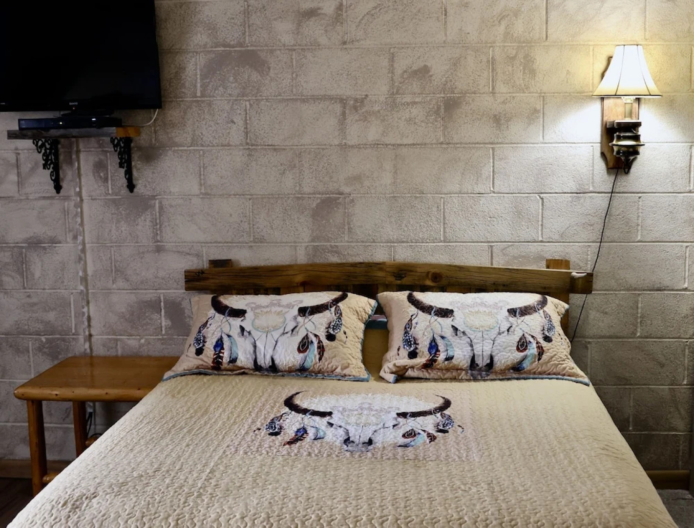 Rocky Mountain Lodge