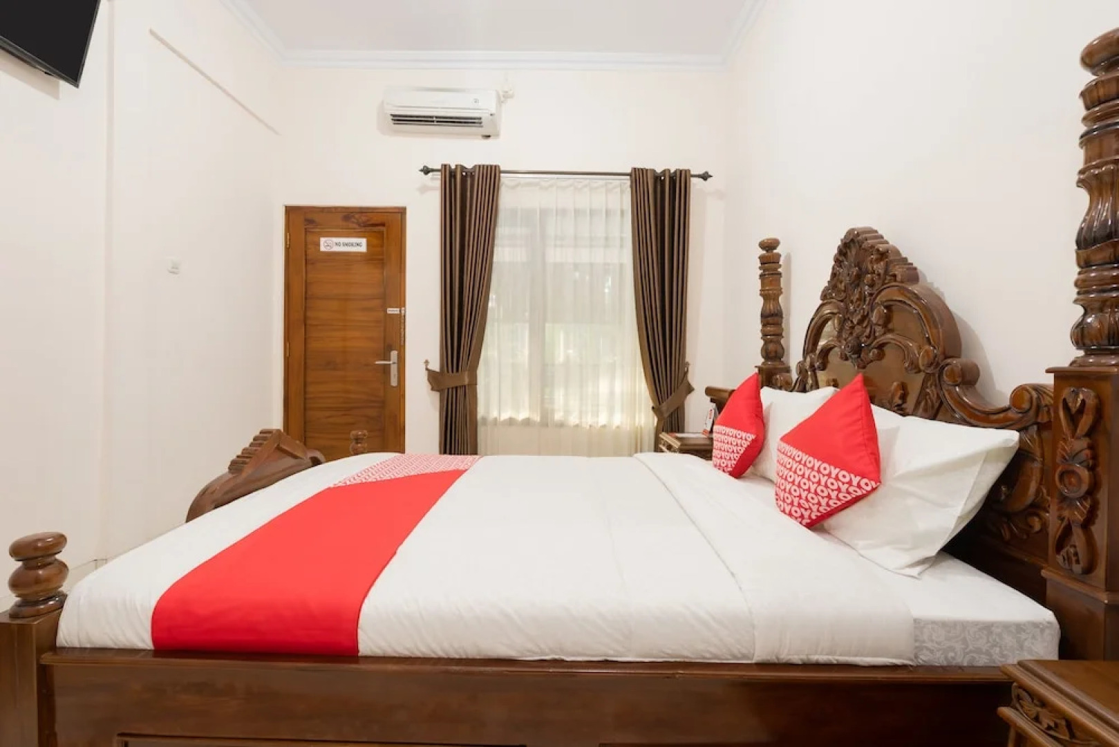 OYO 1885 Wisma Wongso Syariah