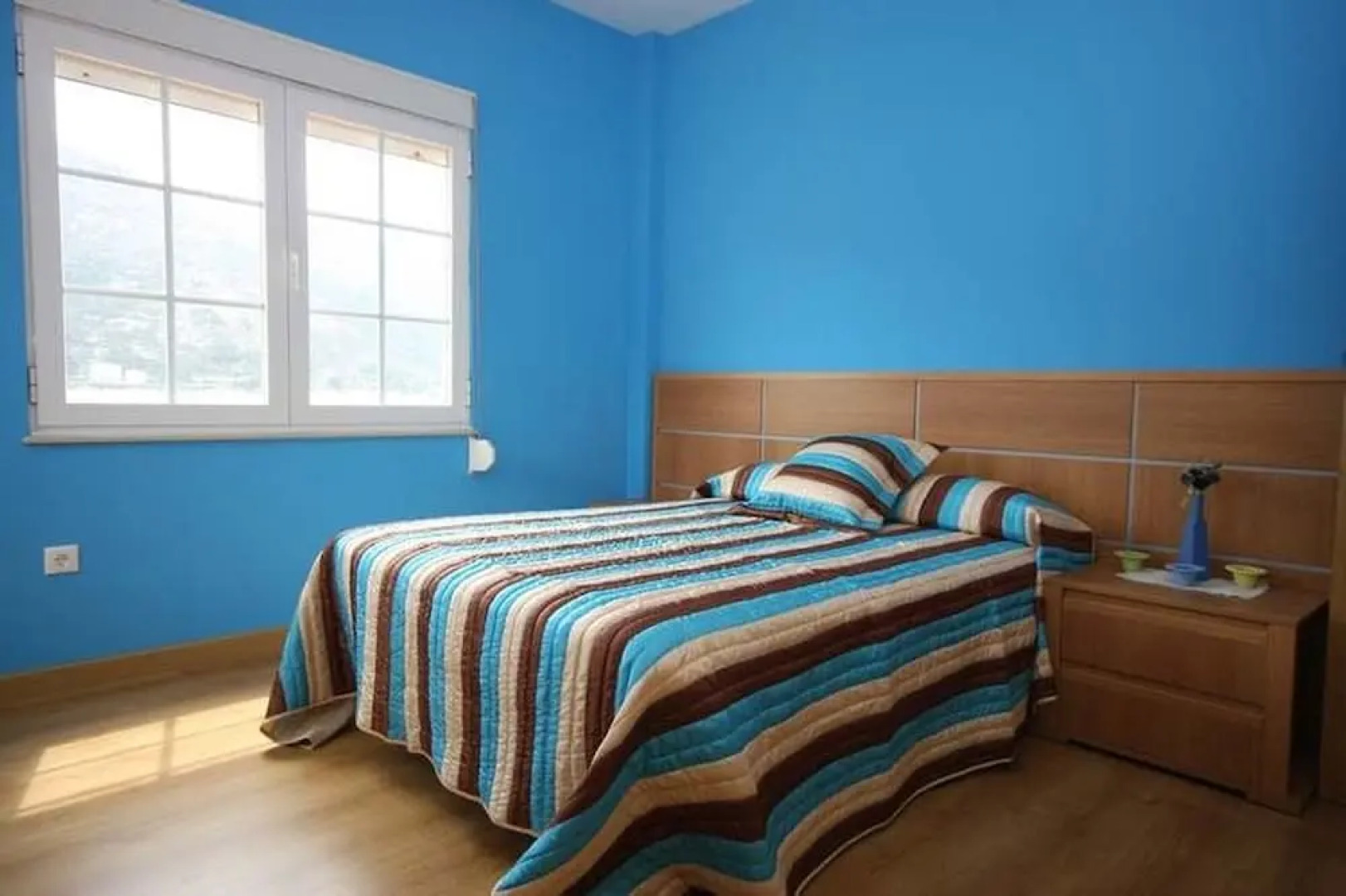 House - 3 Bedrooms with Sea views - 101983