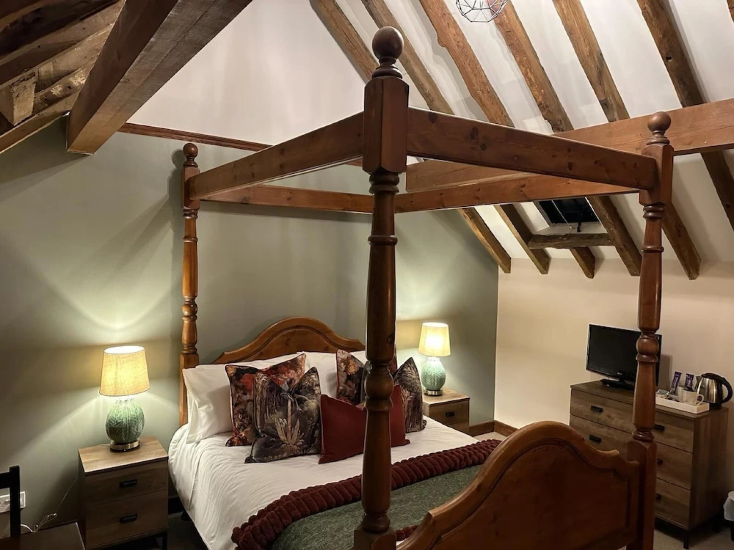 The Bull On The Green