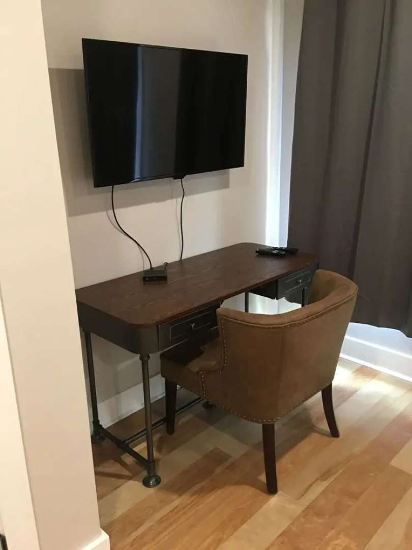 The Hotel at Huntington Square