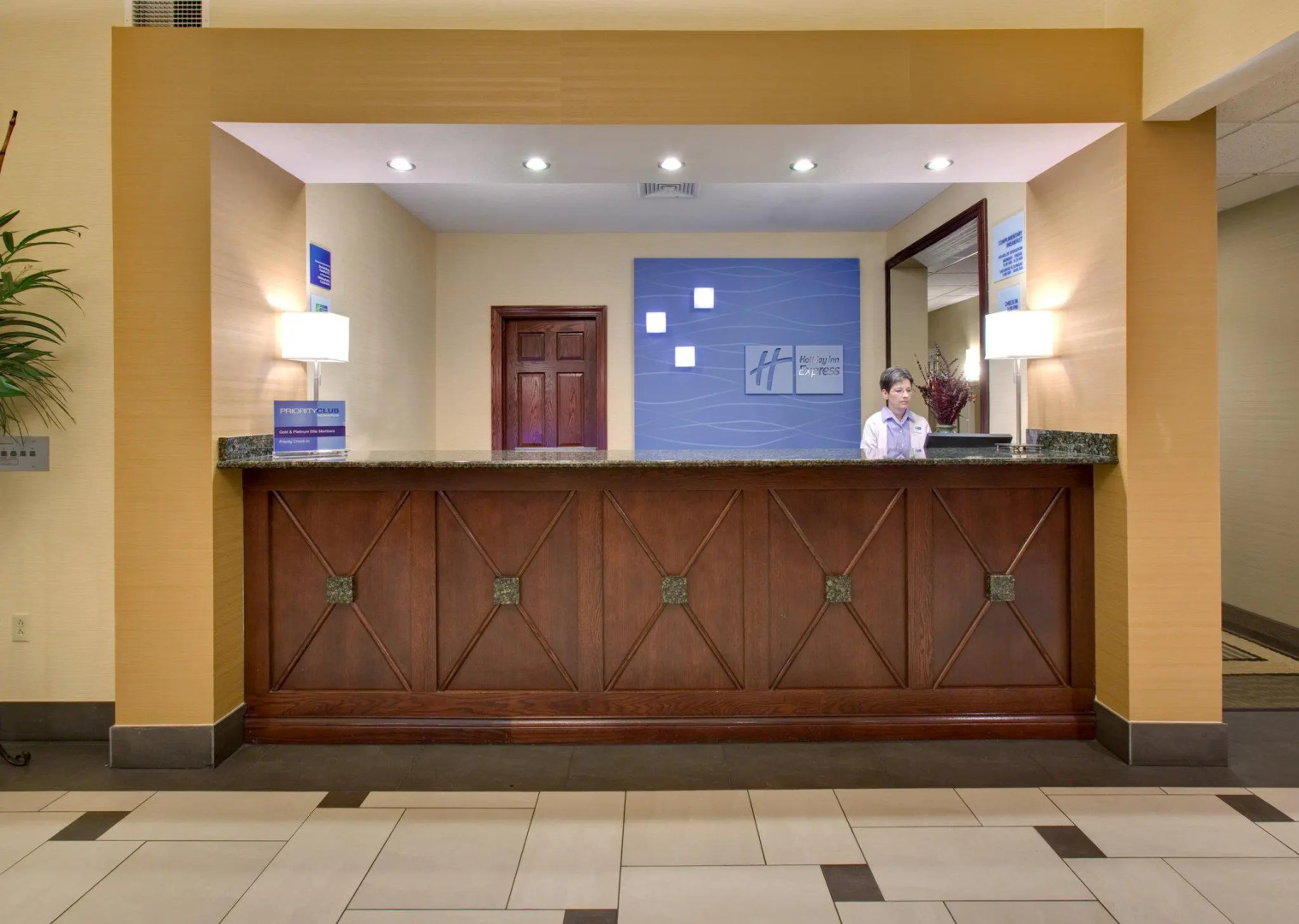 Holiday Inn Express Hotel & Suites Pleasant Prairie-Kenosha by IHG