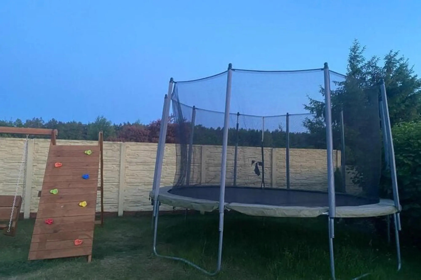 Terraced house with swimming pool and sauna, Sieciemin