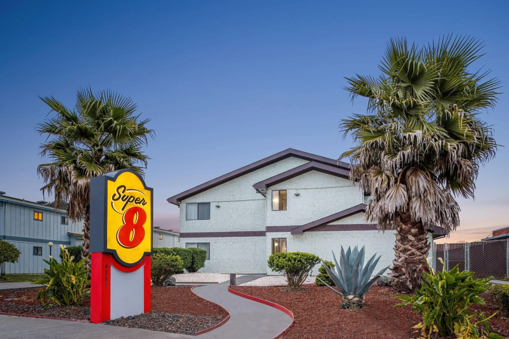 Super 8 by Wyndham Arcata