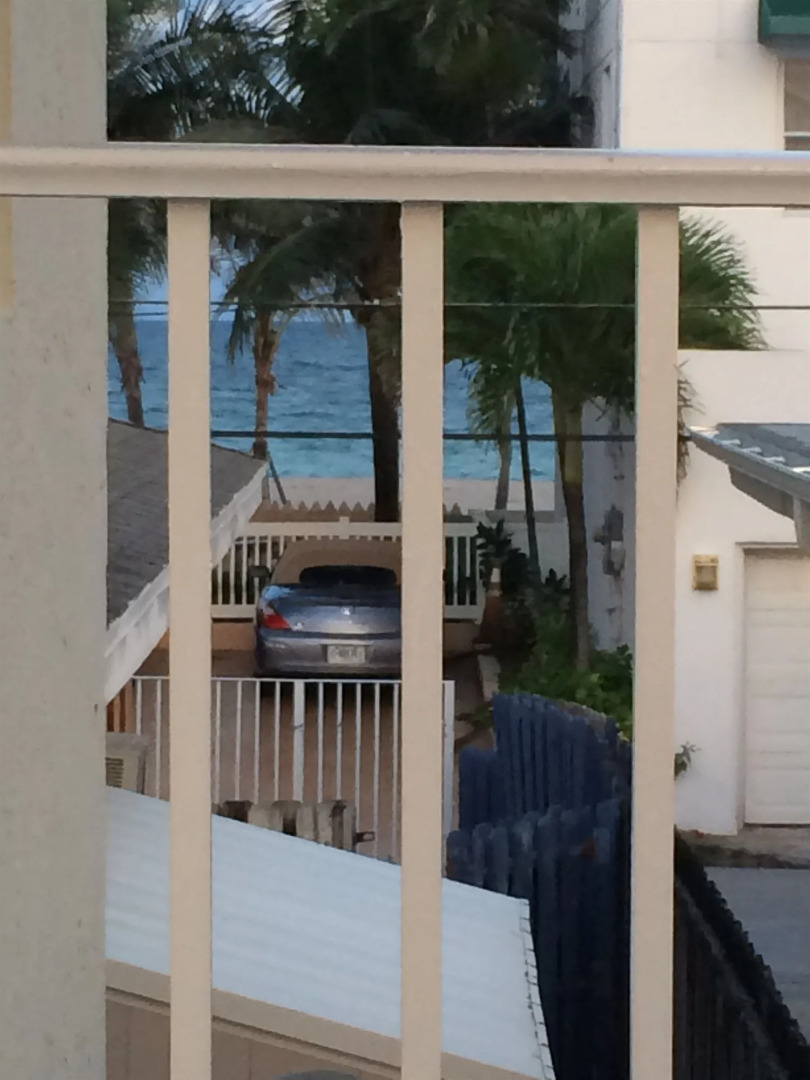 Hollywood by the Sea Hotel