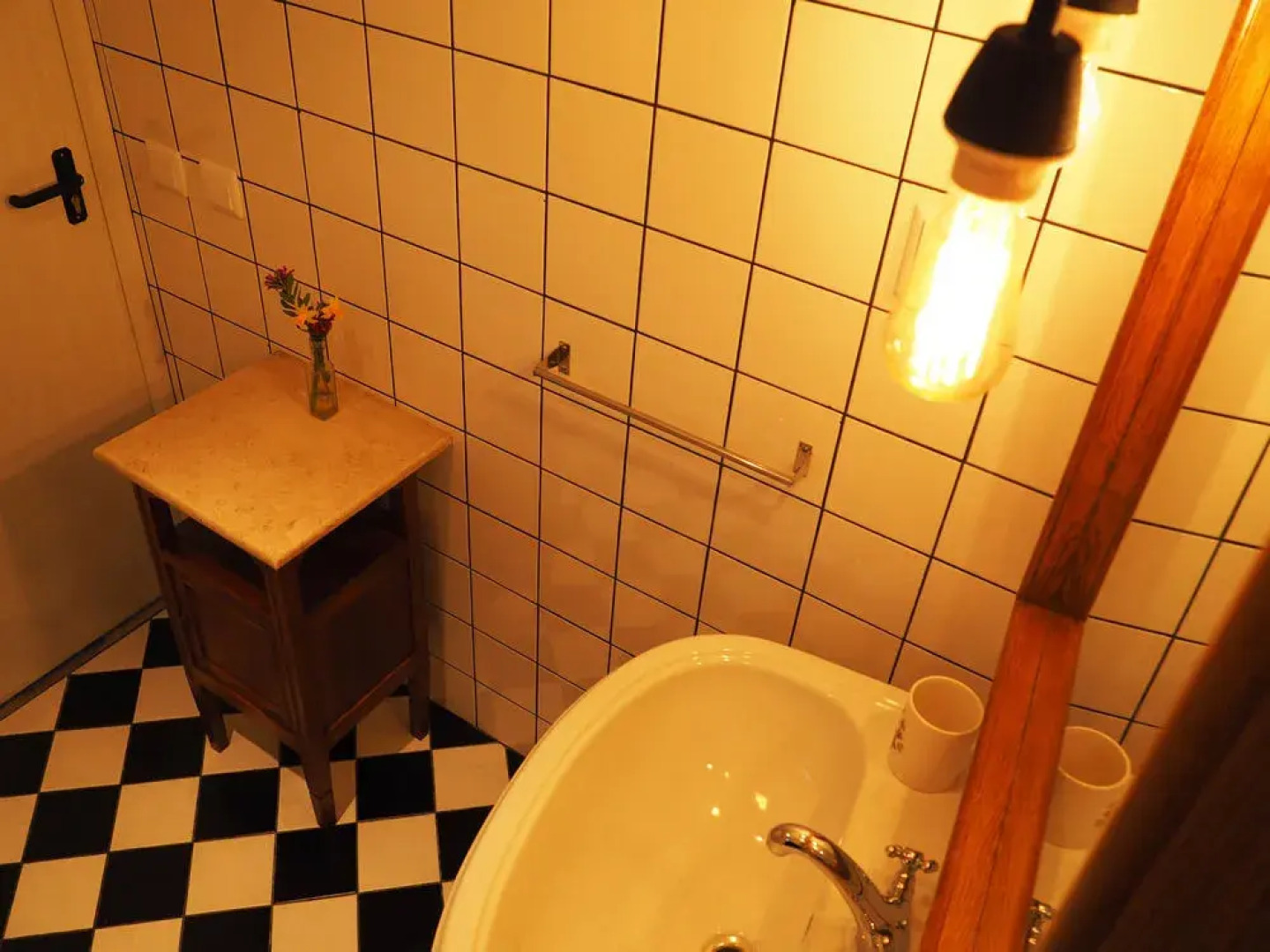 Cherry Cottage Vintage B&B