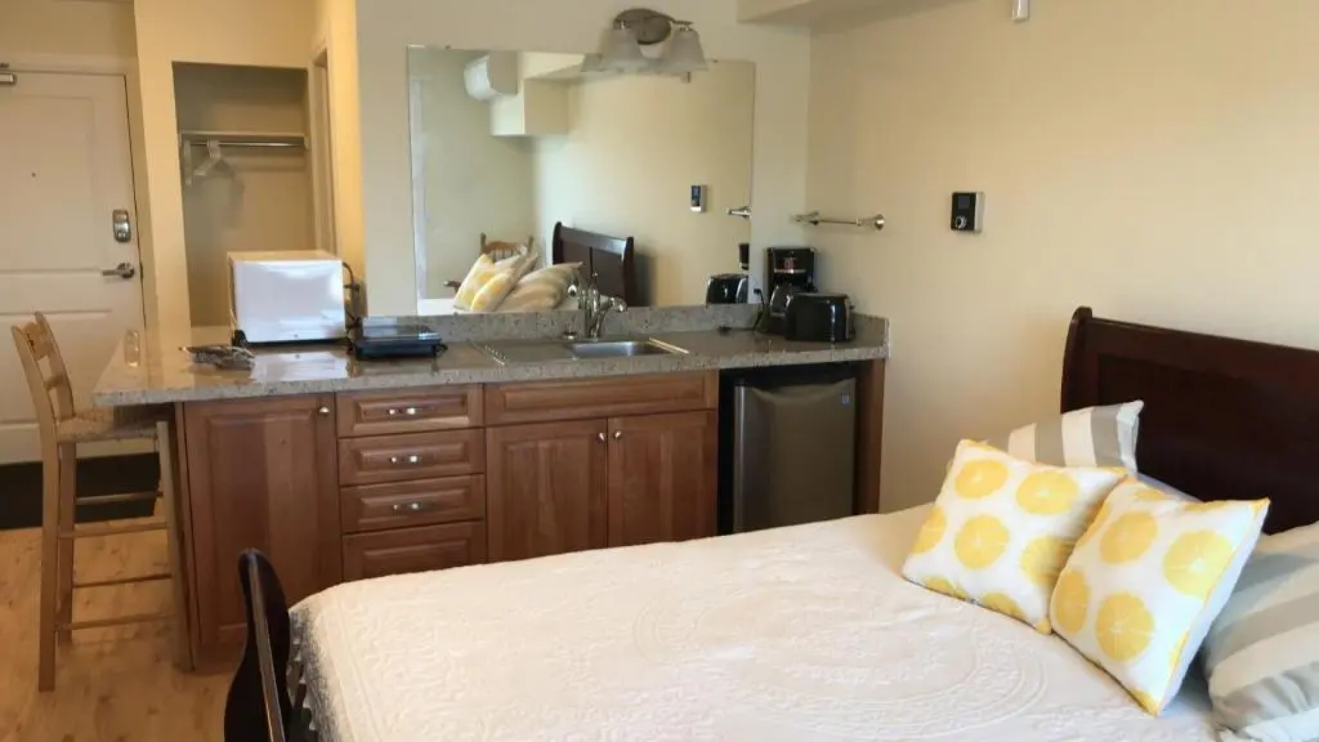 Muskoka Lakes Hotel and Resorts