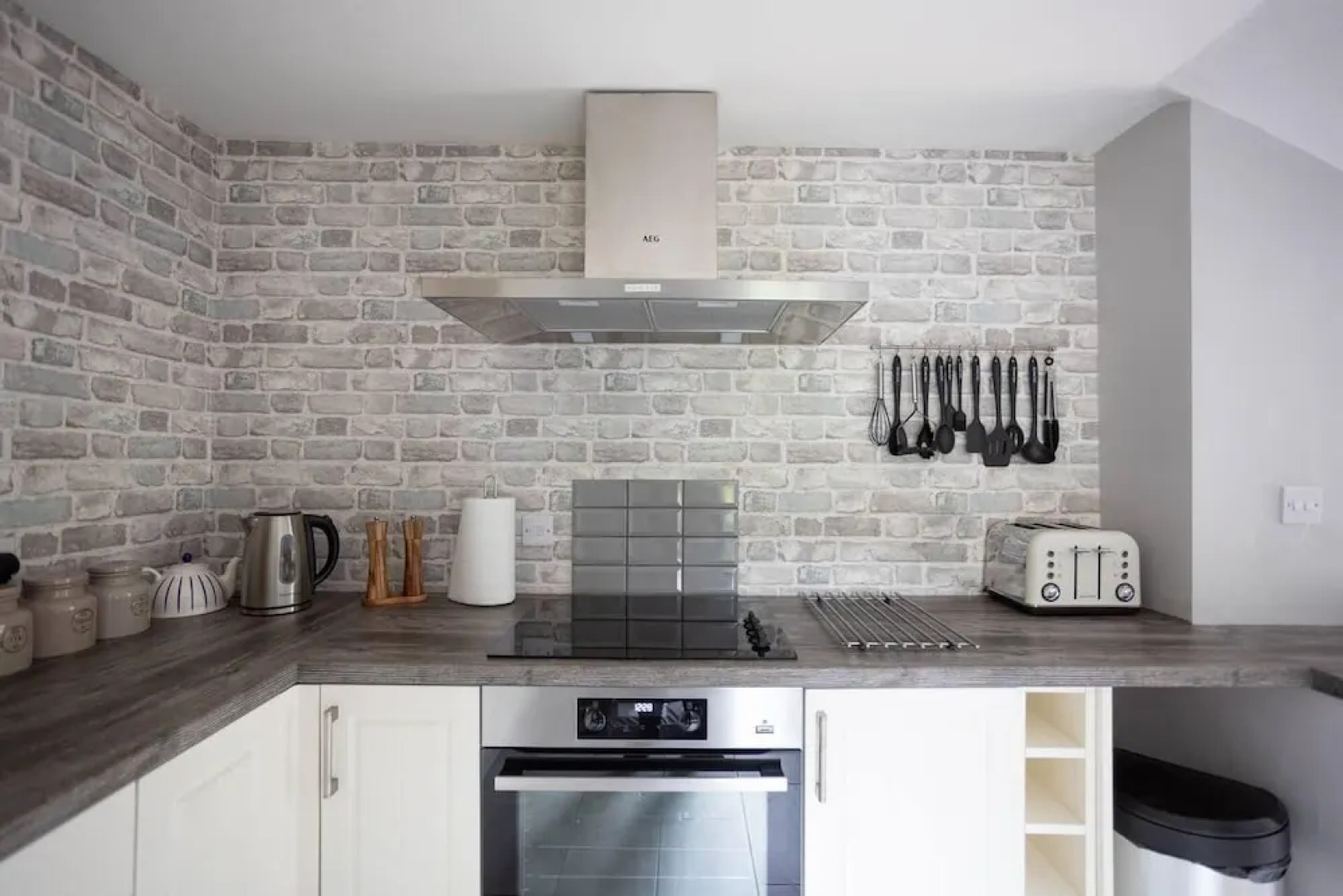 Cosy, Tranquil, Fully Equipped & Beautiful Garden