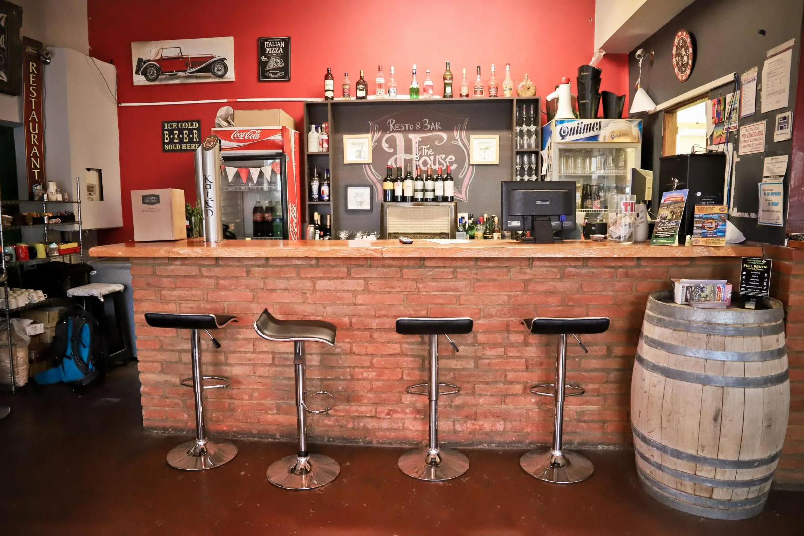 The House Hostel Resto & Bar Bariloche