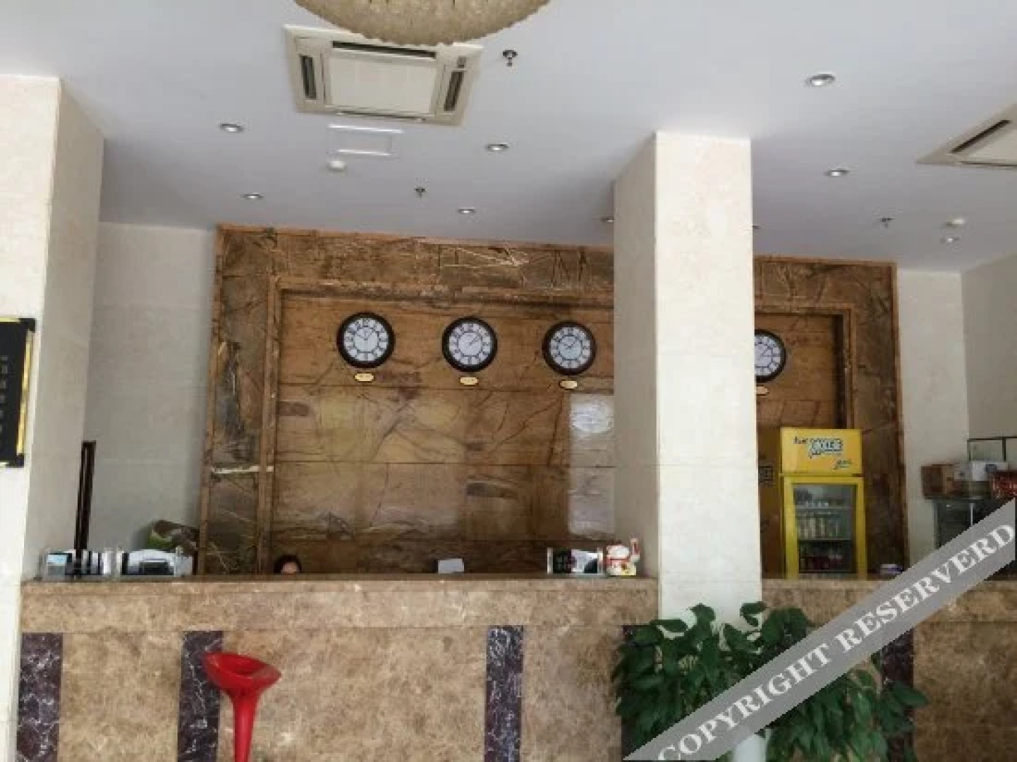 Mr. Zheng's Jingyang Hotel (Huanggang Wanda Plaza Branch)