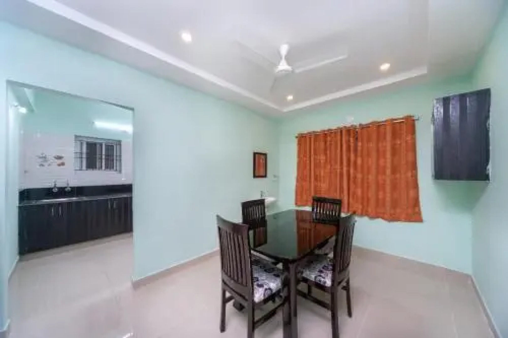 OYO 22121 The Pando Inn