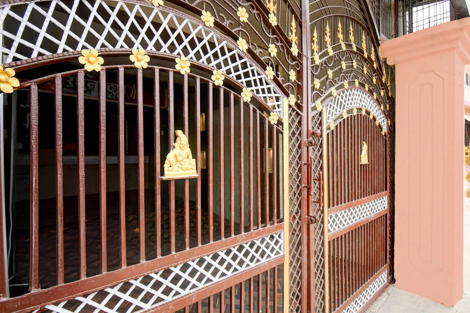 Super Hotel O Dariyapur Near Railway Crossing