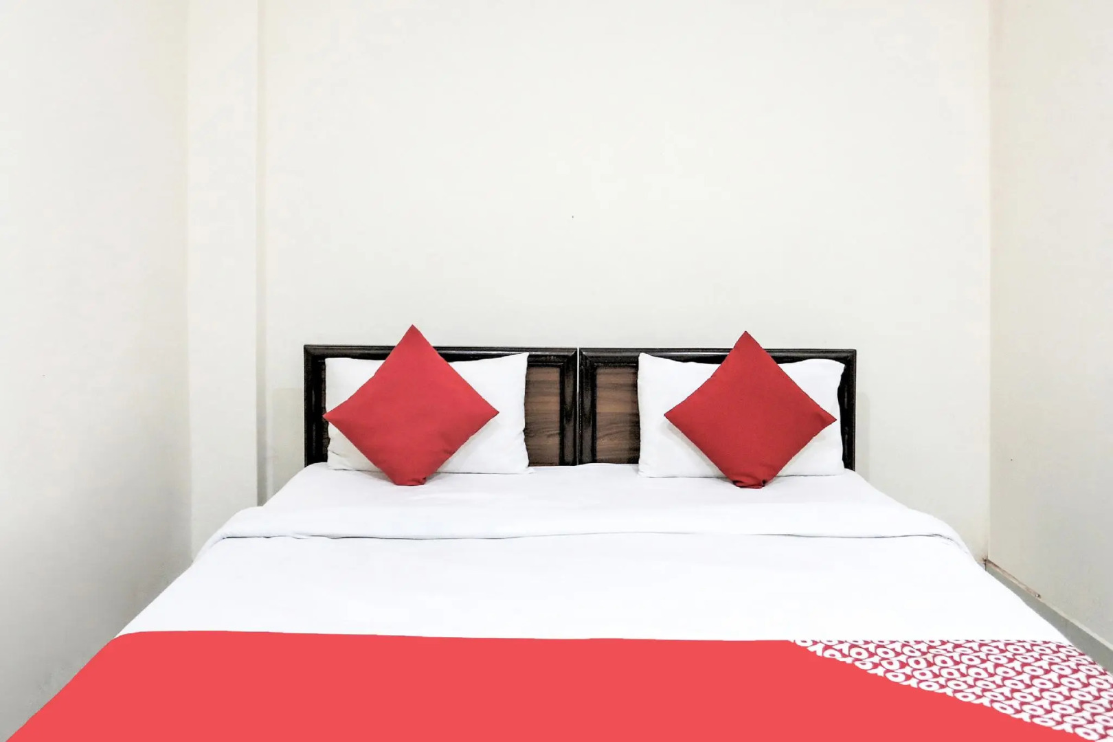 OYO 77842 Triveni Darshan