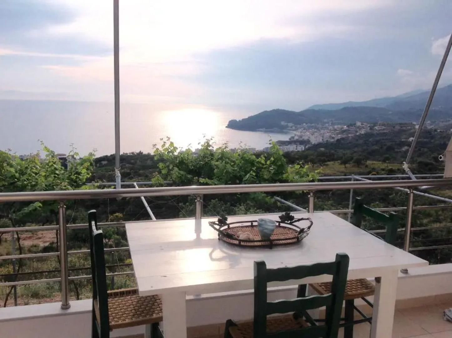 ELÉA Guesthouse himare