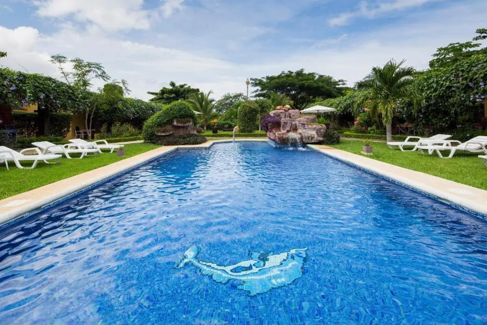 Playa Potrero Apartments