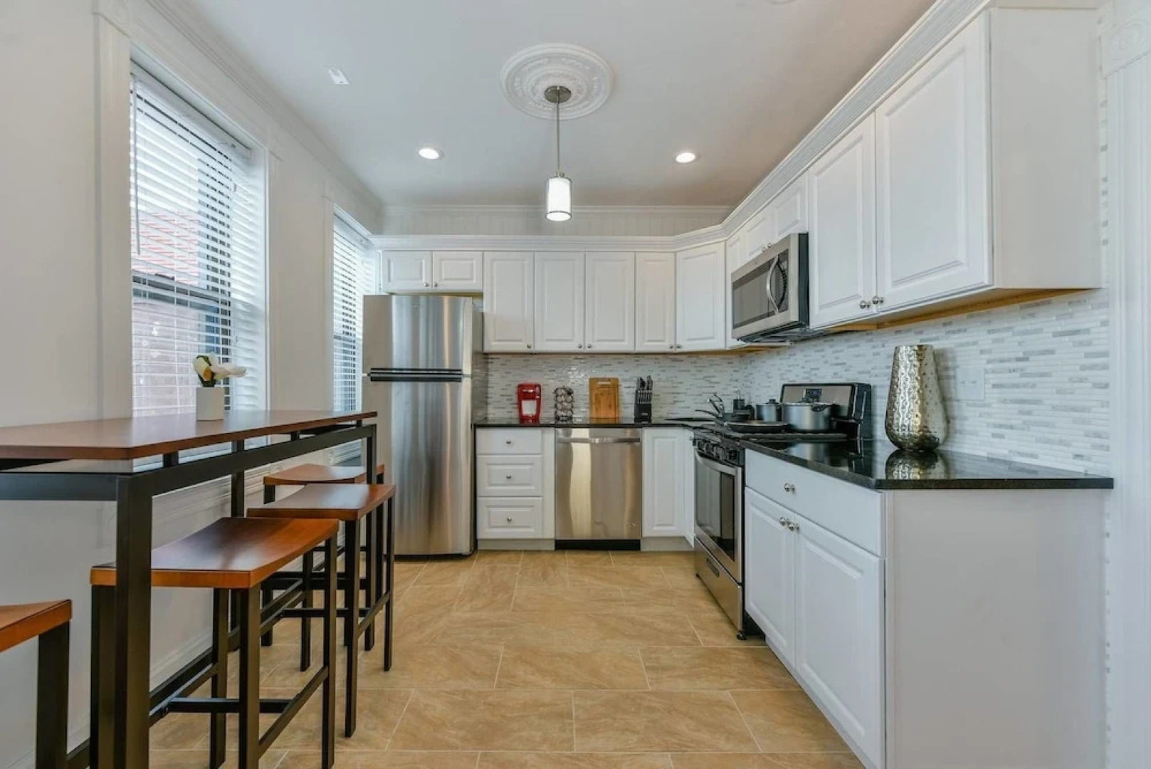 Wonderful 2br/1ba in North End by Domio