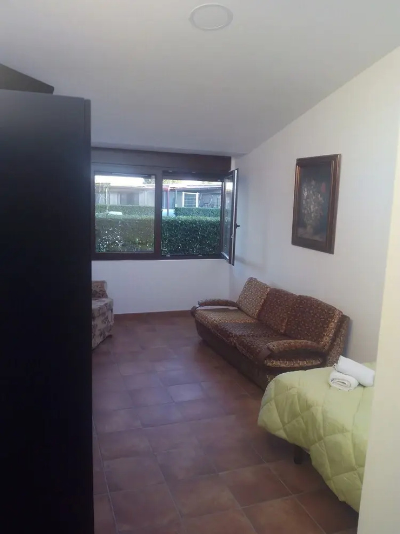 Room in Guest Room - Rooms With Private wc 1