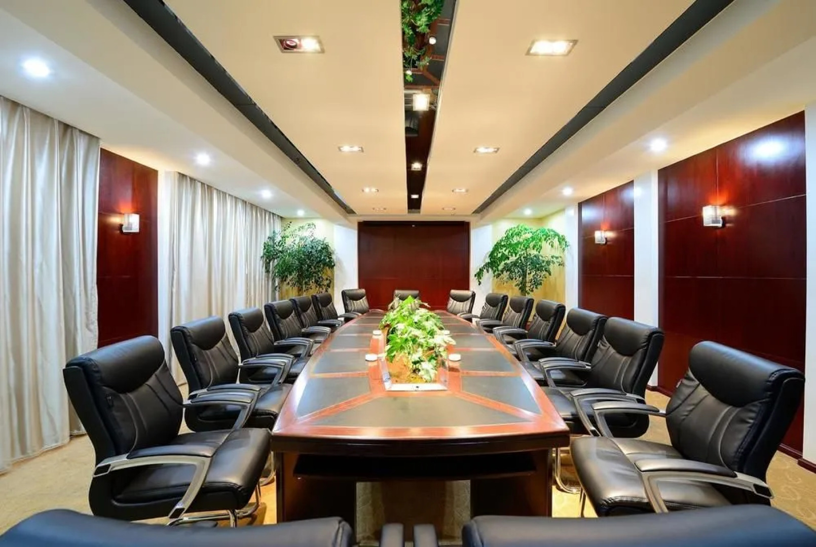 Shizong Diheng Hotel