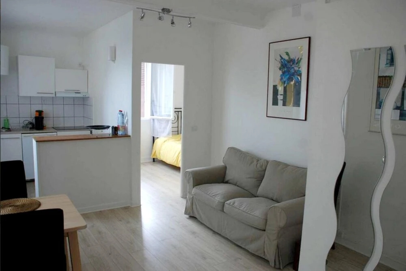 House With one Bedroom in Rosny-sous-bois, With Wonderful City View and Wifi
