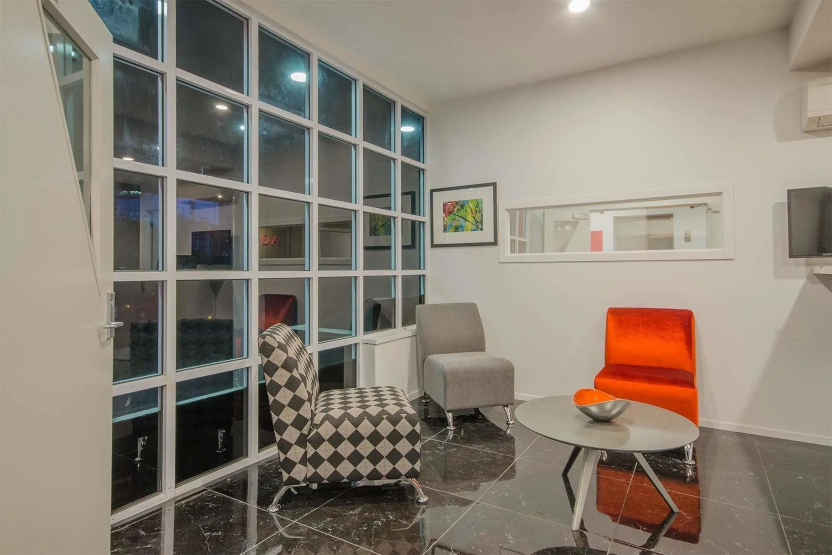 Ramada Suites Auckland, Federal Street