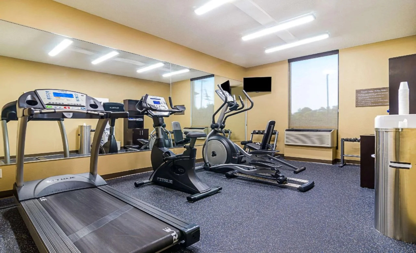 Comfort Inn & Suites Durham near Duke University