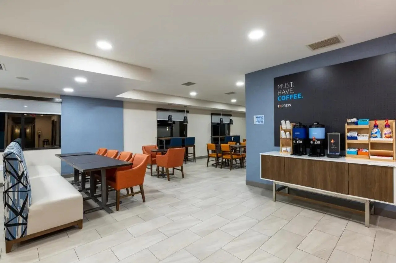 Holiday Inn Express Rochester South - Mayo Area by IHG