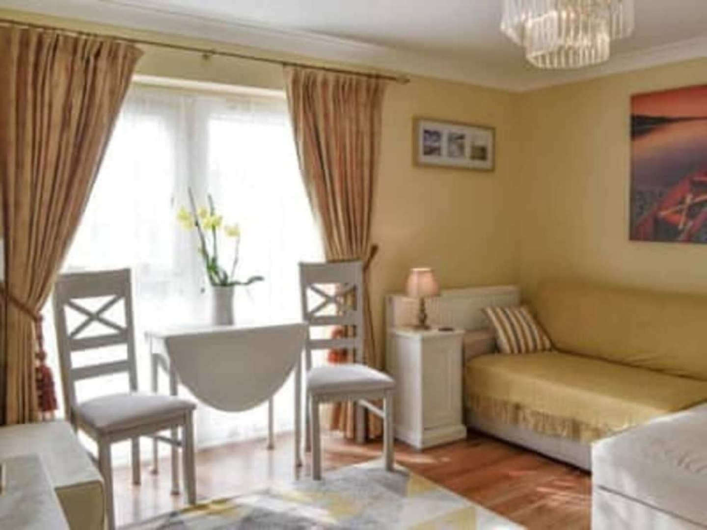 1-bed Cottage on Coastal Pathway in South Wales