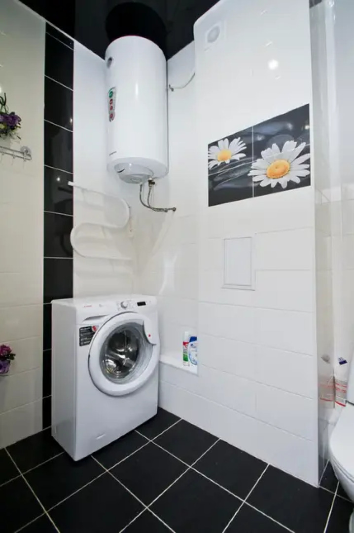 Сургутские квартиры на улице Александра Усольцева 26