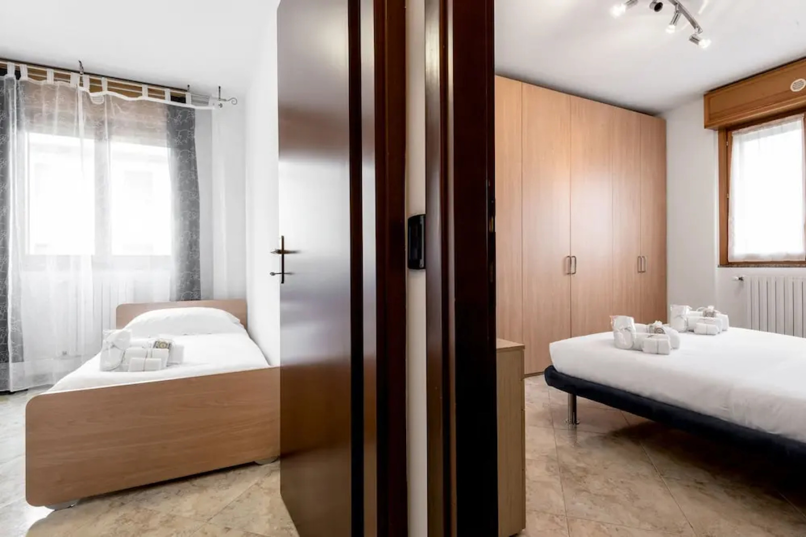 Suitelowcost Humanitas Apartment