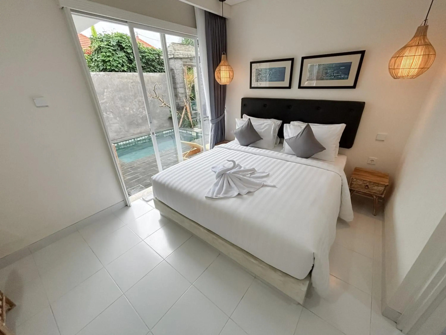 Odika Lovina House and Villa